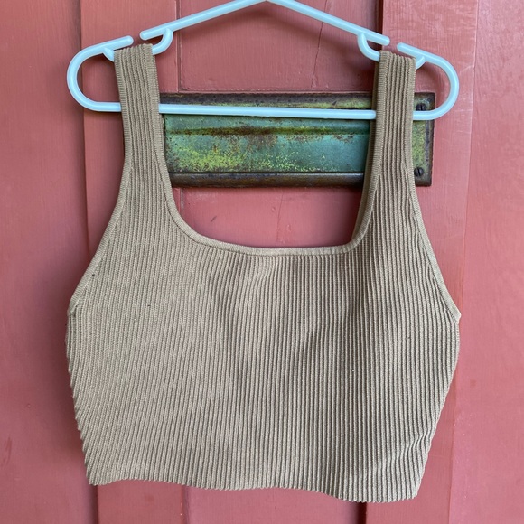 Babaton sculpt knit crop top - Picture 1 of 3